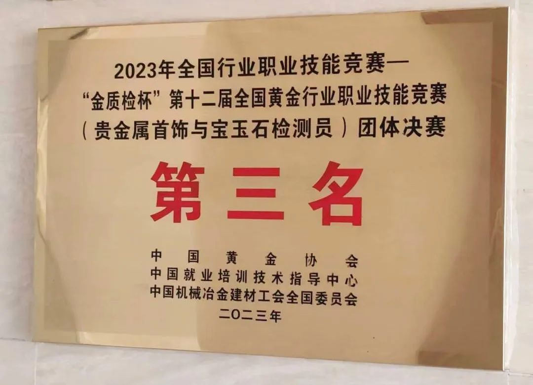 2.jpg 2.jpg