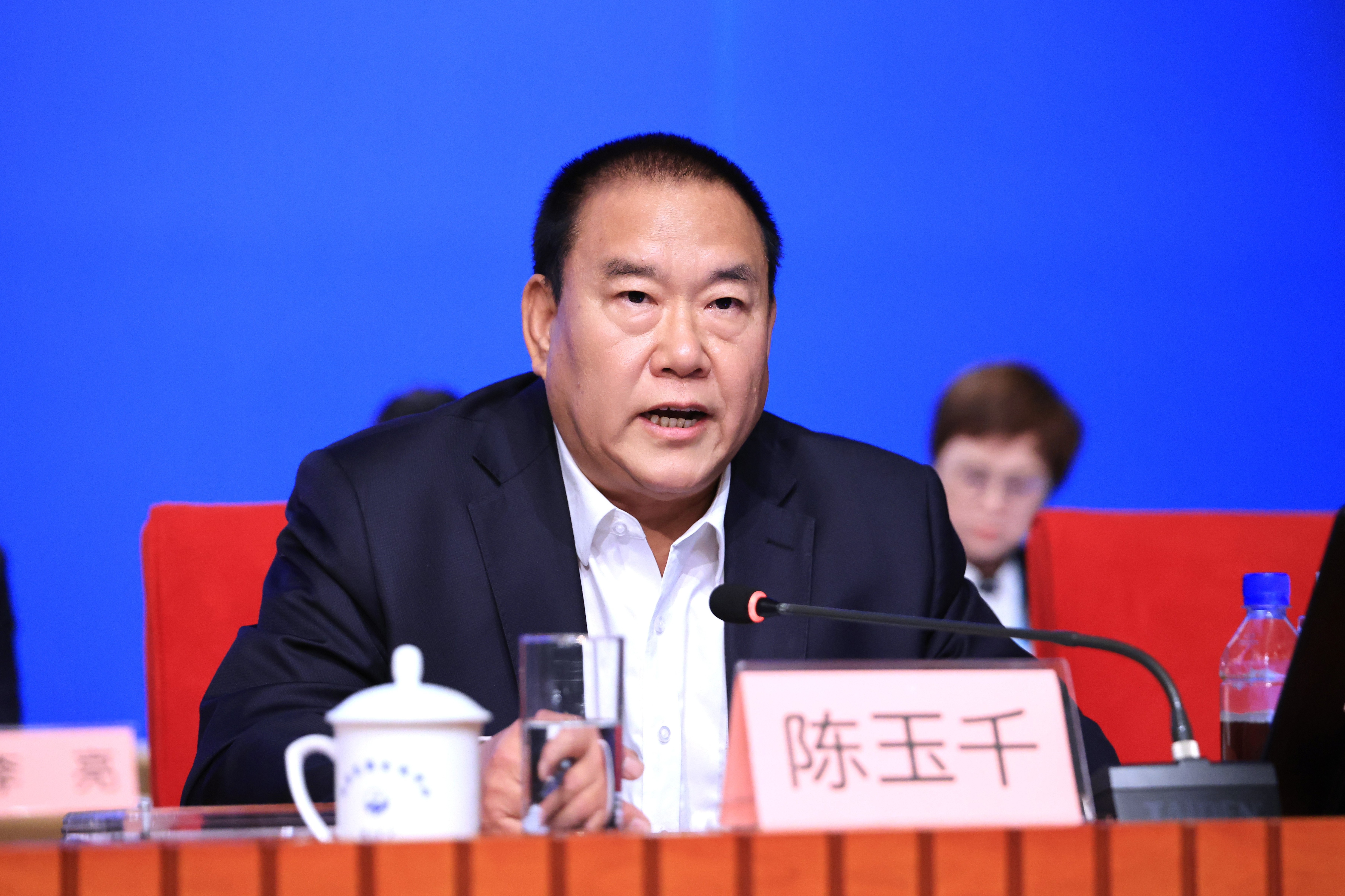304am永利集团党委副书记陈玉千作第四届理事会工作报告.JPG 304am永利集团党委副书记陈玉千作第四届理事会工作报告.JPG